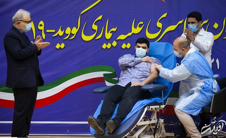 تصاویر آغاز واکسیناسیون کرونا در ایران